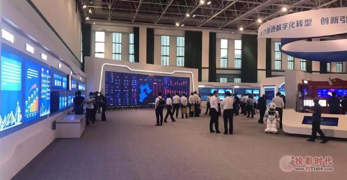 ���M�Ƽ���(chu��ng)�º͔��ֻ��D���������_���c��ʯ�ͿƼ��c��Ϣ����(chu��ng)��չ��