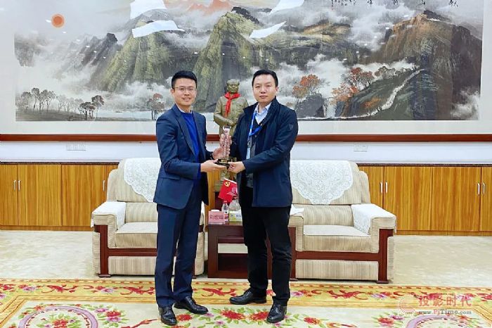 ���ǹ���hί��ӛ�������L���ѕ�Ҋ�����y�з�ɽ���и����L�����