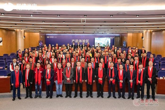 ���(y��ng)���� ��������ح(li��n)������������Mֹ��ʮ�ꡱ��ľ