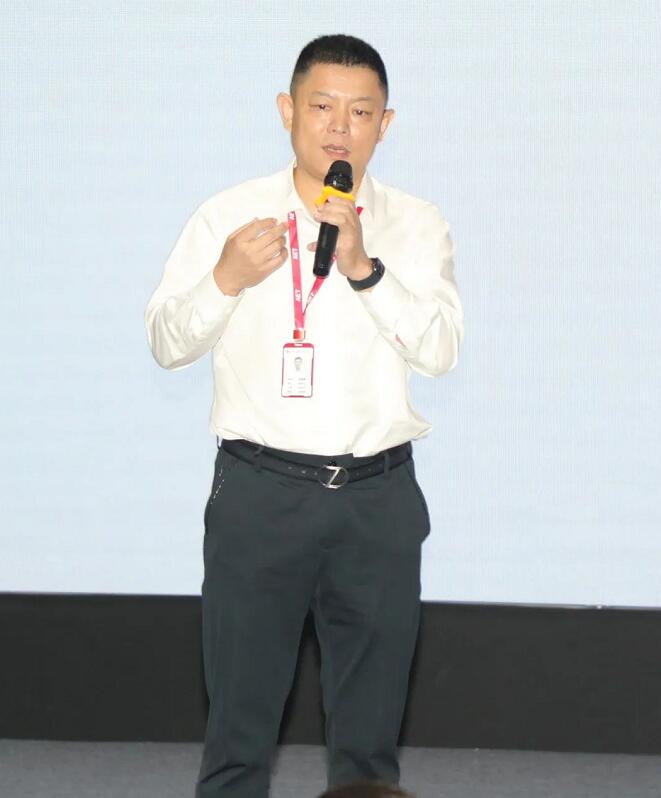 ���L(zh��ng)�� �R�đ�(zh��n) | AET����̩2022���N�۾�Ӣ�����л��(d��ng)����e�k