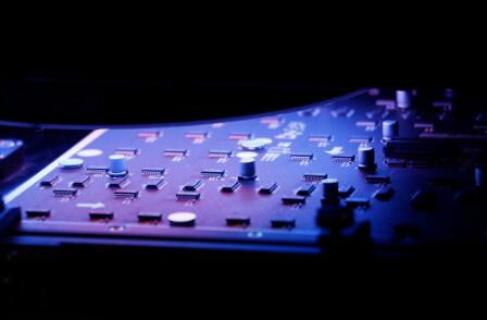 ���_��AET����һ����(bi��o)��(zh��n)�����Ƽܘ�(g��u)3.0����Ч���[