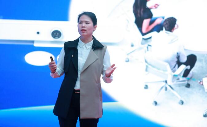 �������_�����vӍ��(hu��)�h�������ǻە�(hu��)�h��δ��(l��i)��