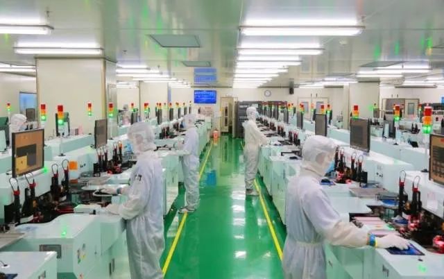 ������늣����I(l��ng)LED�������@ʾ�����챱�����W����ѩ��h(hu��n)����(j��ng)��|���ڸ��|(zh��)���l(f��)չ�{(di��o)����