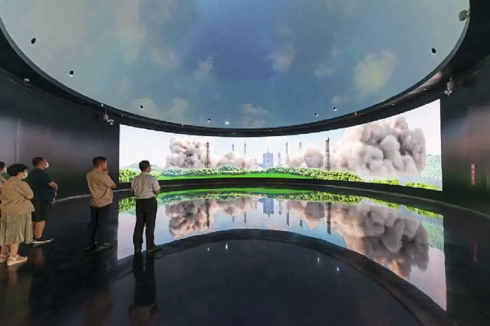 ����ɭ�������v�҇��ׂ�ϡ�����}�����^���c�����^��ϡ��֮�����Ļ���Ƭ