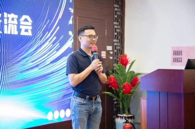 �߸�^�M(j��n)��δ��(l��i)��������(qi��ng)���޲�ʡ��(j��)��(j��ng)�N�̵����Ε�(hu��)�h�A�M�e����