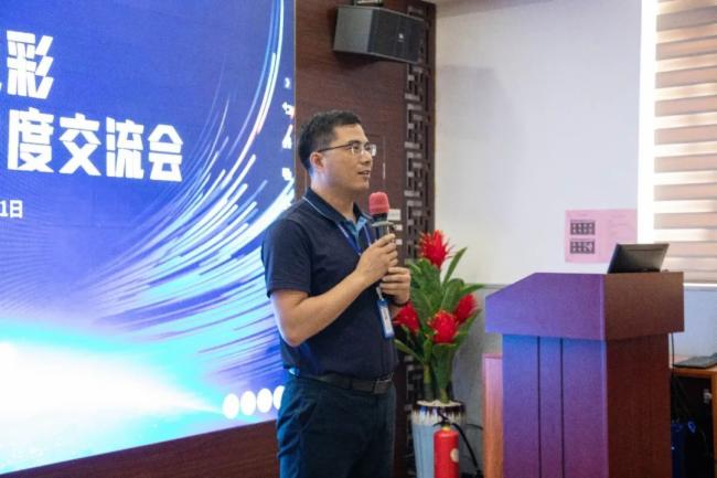 �߸�^�M(j��n)��δ��(l��i)��������(qi��ng)���޲�ʡ��(j��)��(j��ng)�N�̵����Ε�(hu��)�h�A�M�e�У�