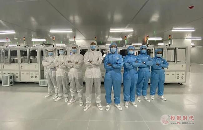 ���Ƿ�ʮ�ꡤ���ڴ�����Ϸ��Ո������Ƽ���(w��n)���ИI(y��)��܊�����I(l��ng)LED���@��ꇸ��w