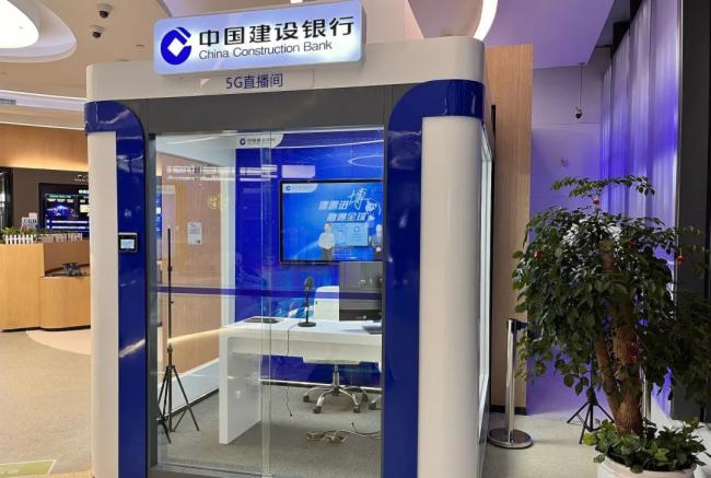 �B�m(x��)��÷���(w��)�M(j��n)����(hu��)���W����ӳ��m(x��)�Ƅ�(d��ng)�y�п͑���(sh��)�ֻ��D(zhu��n)��