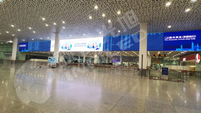 ���ڌ�����(gu��)�H�C(j��)��(ch��ng)LED�@ʾ��