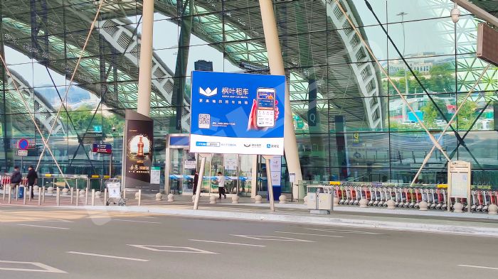 �ɶ��츮��(gu��)�H�C(j��)��(ch��ng)T2��վ����܇�����Q�����ĉKȫ�µ�ֱ��ʽLED�V����