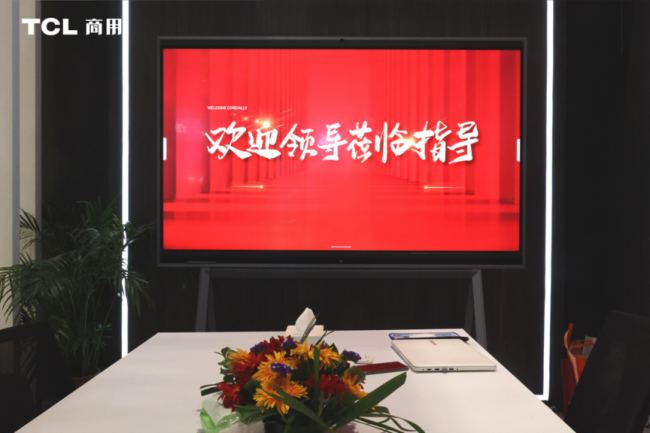 TCLÔyȫ½QLEDԪXR̓MTSϵСgTSϵCOBԼNXTHUBϵV60proǻƽ及(qing)ISLEչ