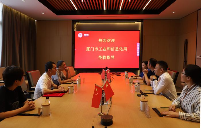 Ǭ�չ�늡�С�g��RGB�@ʾ��оƬ���ɞ��(gu��)�Ҽ�(j��)����I(y��)���(xi��ng)��܊�a(ch��n)Ʒ