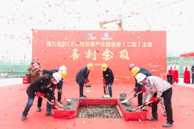 ����N������ռ���p��һ����(qi��ng)���޲ʾ����{�ηQ����