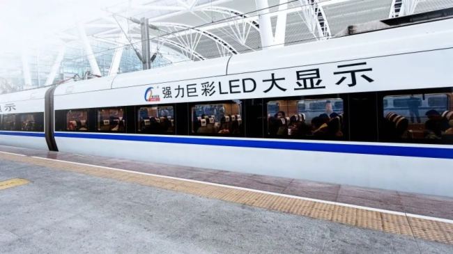 ����N������ռ���p��һ����(qi��ng)���޲ʾ����{�ηQ����