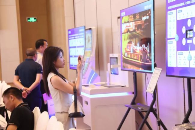 �K���x�� ���Aδ�� | �˳����ܽK�˰l(f��)���Ƃ}ϵ��LED���U�������֌��I(y��)���U�Ј�