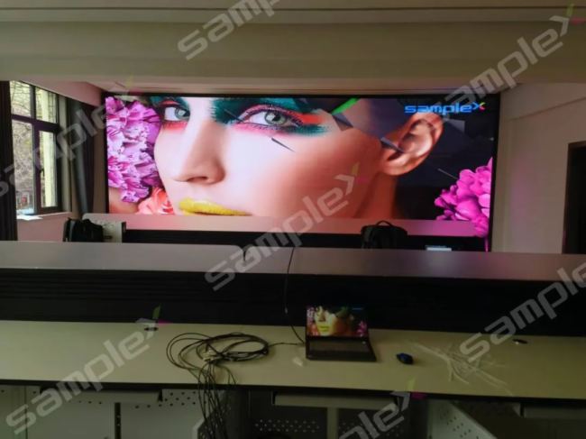 κ��м~��վ����ِ��LED�����W���ǈ���