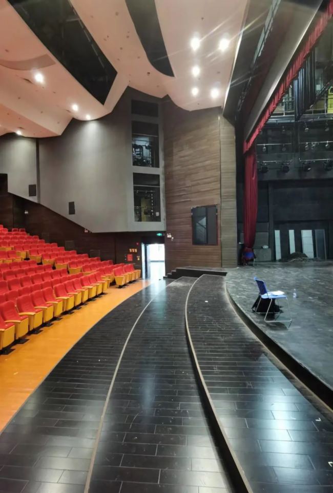 AR^(q)Ļwl(f)չ | L-Acoustics&DiGiCoR