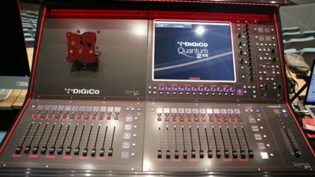 AR^(q)Ļwl(f)չ | L-Acoustics&DiGiCoR