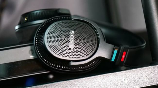 MDR-MV1O(jin) C(j) HiFi