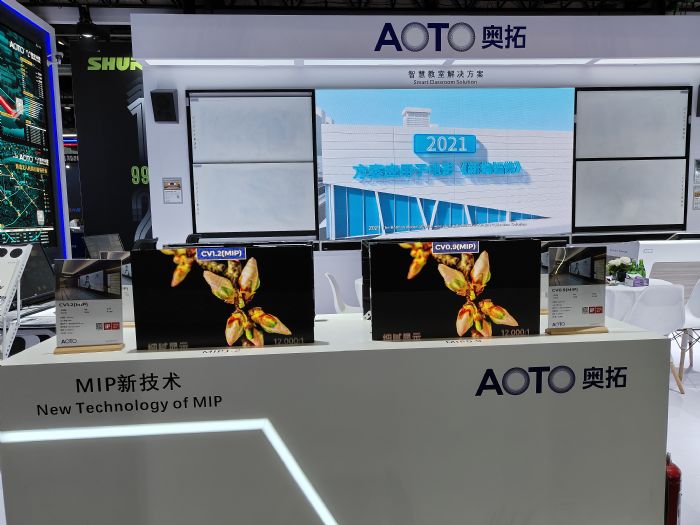 Micro LEDЧ@ΈA