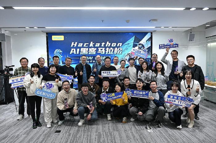 51Talk�ڶ��úڿ��R���ɴ�ِ����AI���������?c��)�������ܻ�����ˮ�^(q��)��