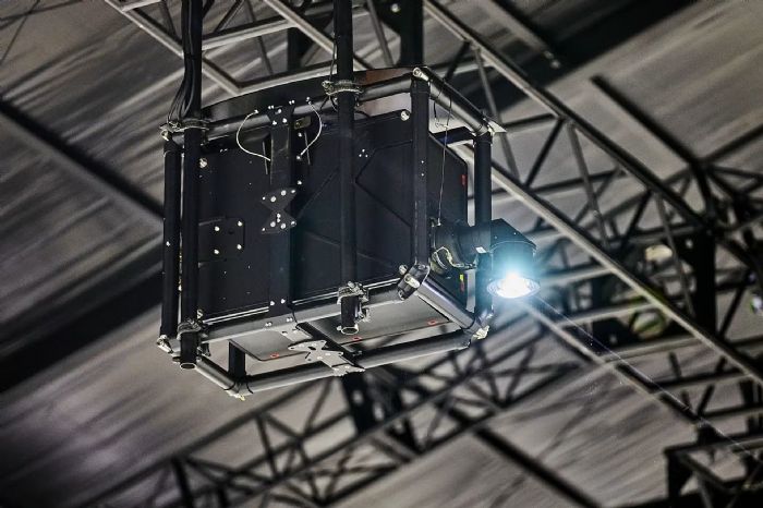 ͿQDXϵذ ؘ(gu)߶˹ͶӰ(bio)U