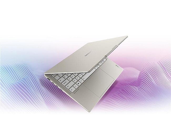 2025ȫ�ܹPӛ���P�c(di��n)��(li��n)��YOGA AI PC��(n��i)�����