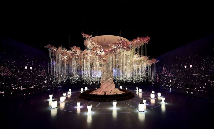 ��ҕ M 4K25 RGB ������ͶӰ�C(j��)���n���ׂ�(g��)����ʽ�vʷ����ý�wˇ�g(sh��)չ��Flashback���u�֡��ṩ����