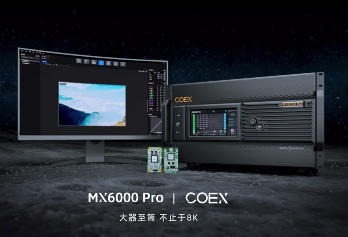 ������(d��ng)����Sony Crystal LED�c�Z�������@��(li��n)�ֱ�������һ��(g��)�r(sh��)�����_(k��i)��