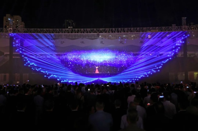 ���Z��Sonnoc�����Ї�֮���c(di��n)���������T�ʹ������ИI(y��)ͶӰ��(y��ng)�õ䷶