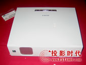 2005����ĻͶӰ���@ʾ�O(sh��)�䑪(y��ng)���c�Ј�(ch��ng)Փ���F(xi��n)��(ch��ng)�a(ch��n)Ʒչʾ�^(q��)֮���� CX80ͶӰ�C(j��)